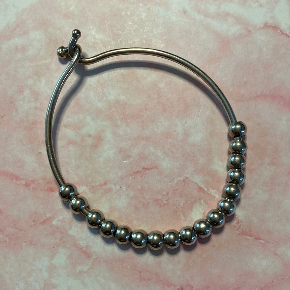 Sterling bangle with beads. (36)